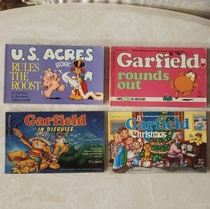 Vtg Lot of 4 Jim Davis Books Comic Strips Garfield U.S. Acres
